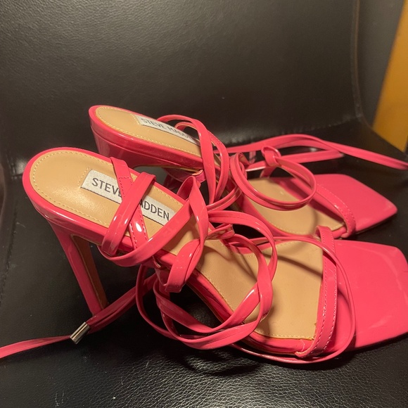 Steven Madden Pink heels sandals 8.5 - Picture 1 of 4